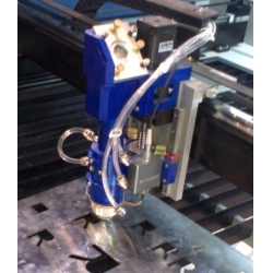 隨動(dòng)二氧化碳激光金屬切割激光頭